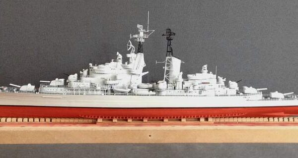 Naval Models - schepen - Kruiser De Ruyter-Zeven Provincien
